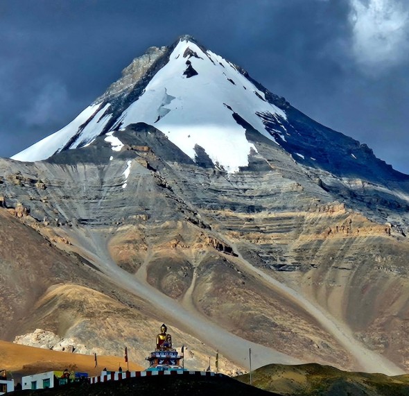 kanamo peak trek