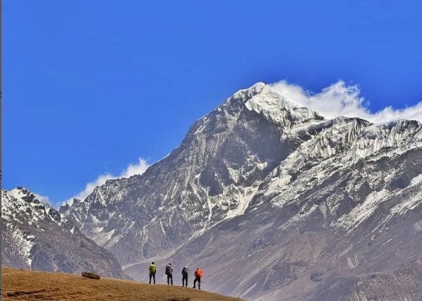 Seasonal Trekking in India