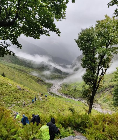 beas kund trek