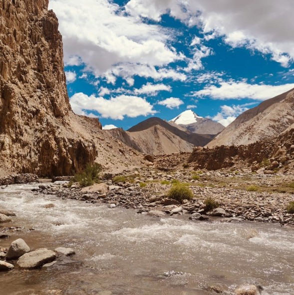 thajiwas glacier trek